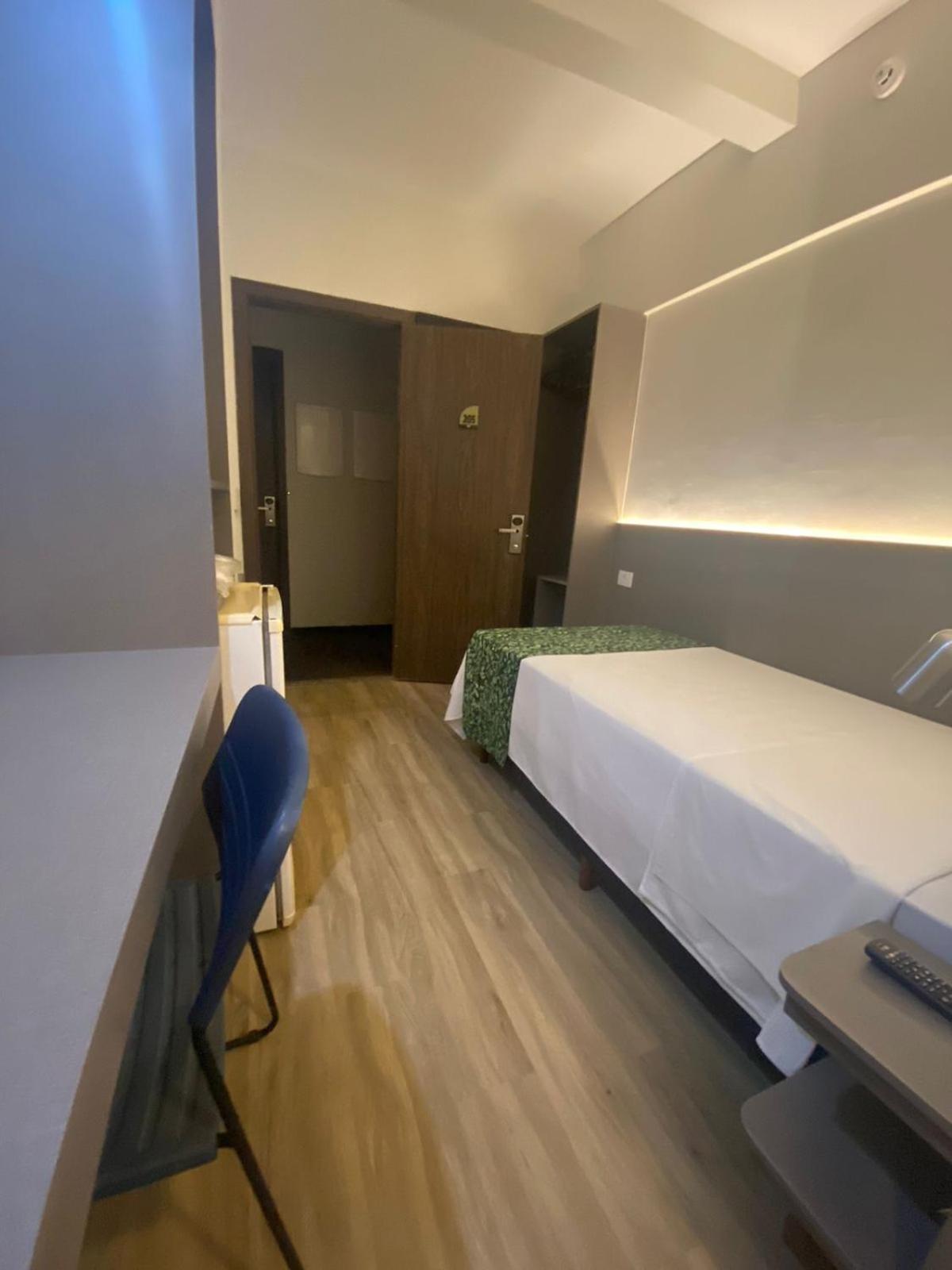 Eko Hotel Президенти Пруденти Екстериор снимка