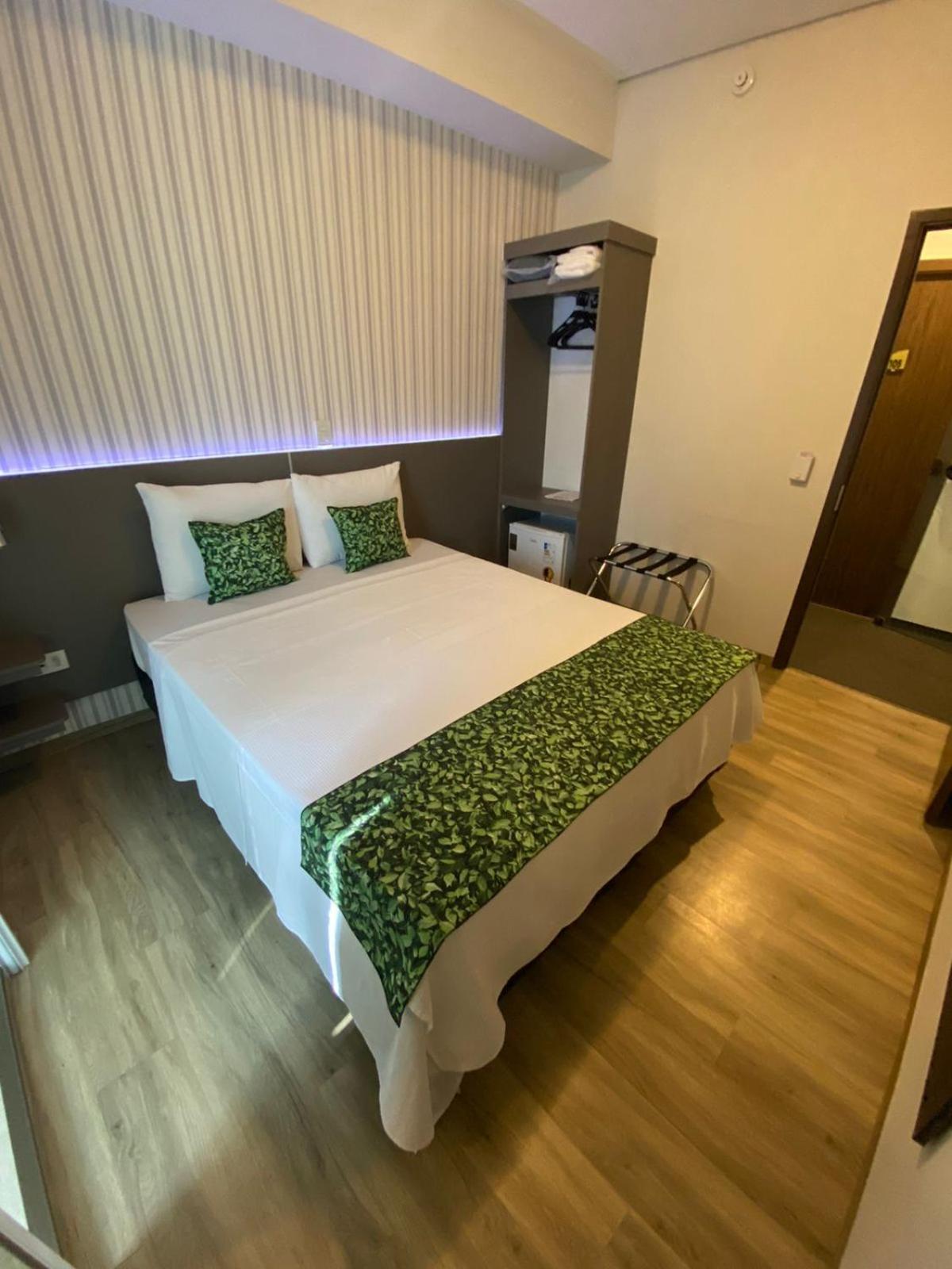 Eko Hotel Президенти Пруденти Екстериор снимка