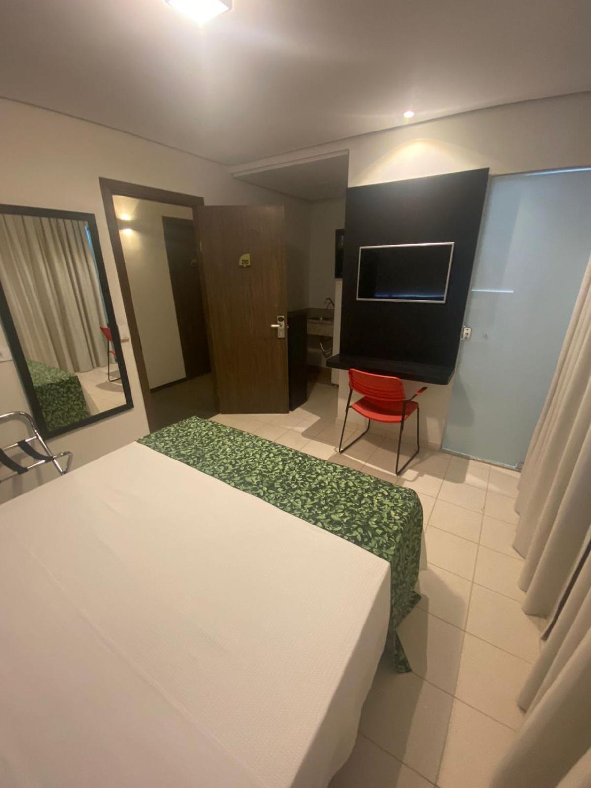 Eko Hotel Президенти Пруденти Екстериор снимка